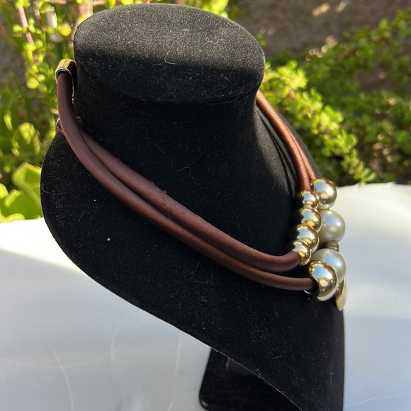 Beautiful women necklace - Picture 3 of 9